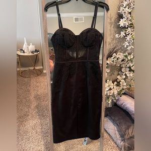 Size a small color black women is beautiful dress